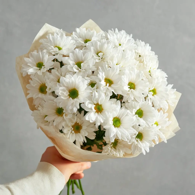 Монобукет из белых хризантем