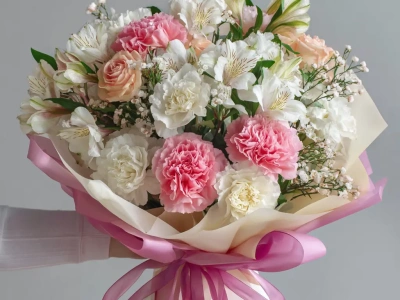 Букет с альстромериями «Игривое настроение»