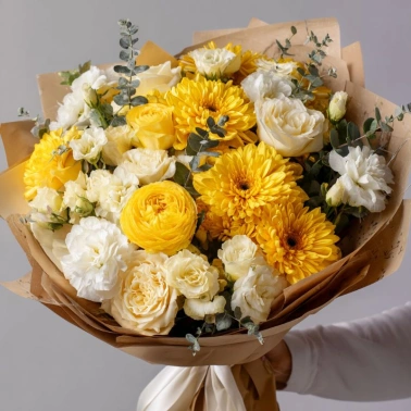 Букет с хризантемами «Солнечный день»