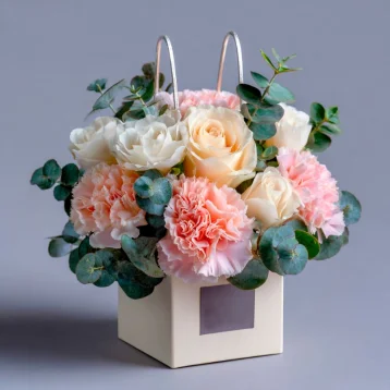 Композиция в сумочке «Шарм и утонченность»