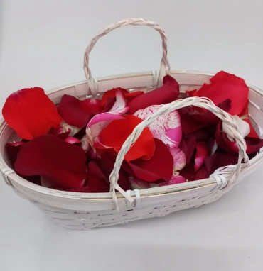 Лепестки роз 1 пакет-300руб