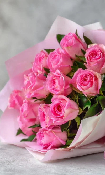 15 розовых кенийских роз